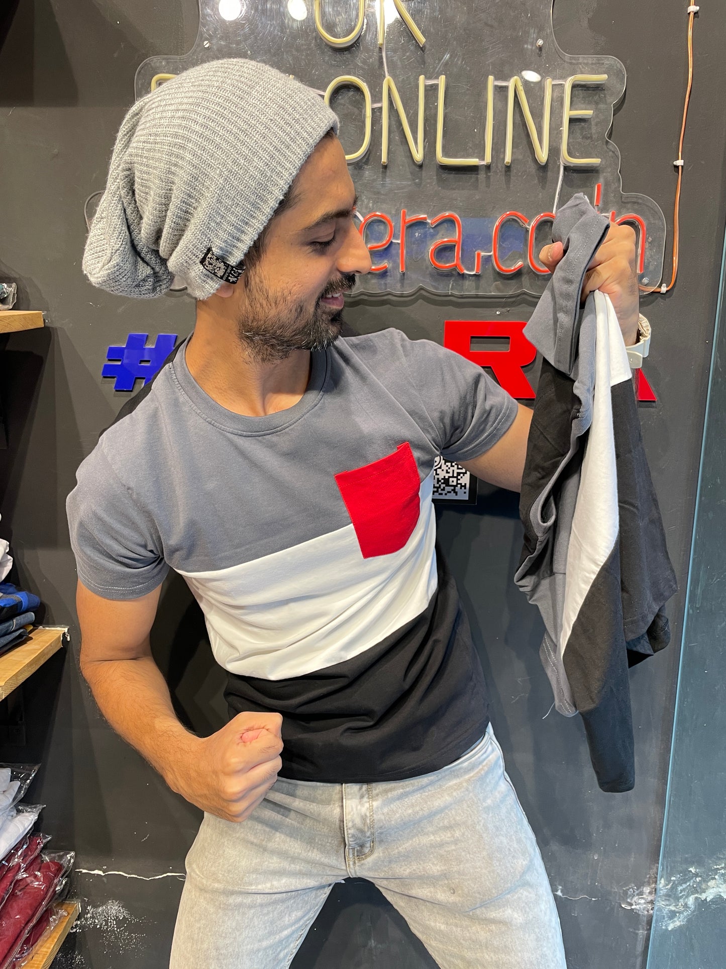 Steel Grey / White / Black Combination Tee