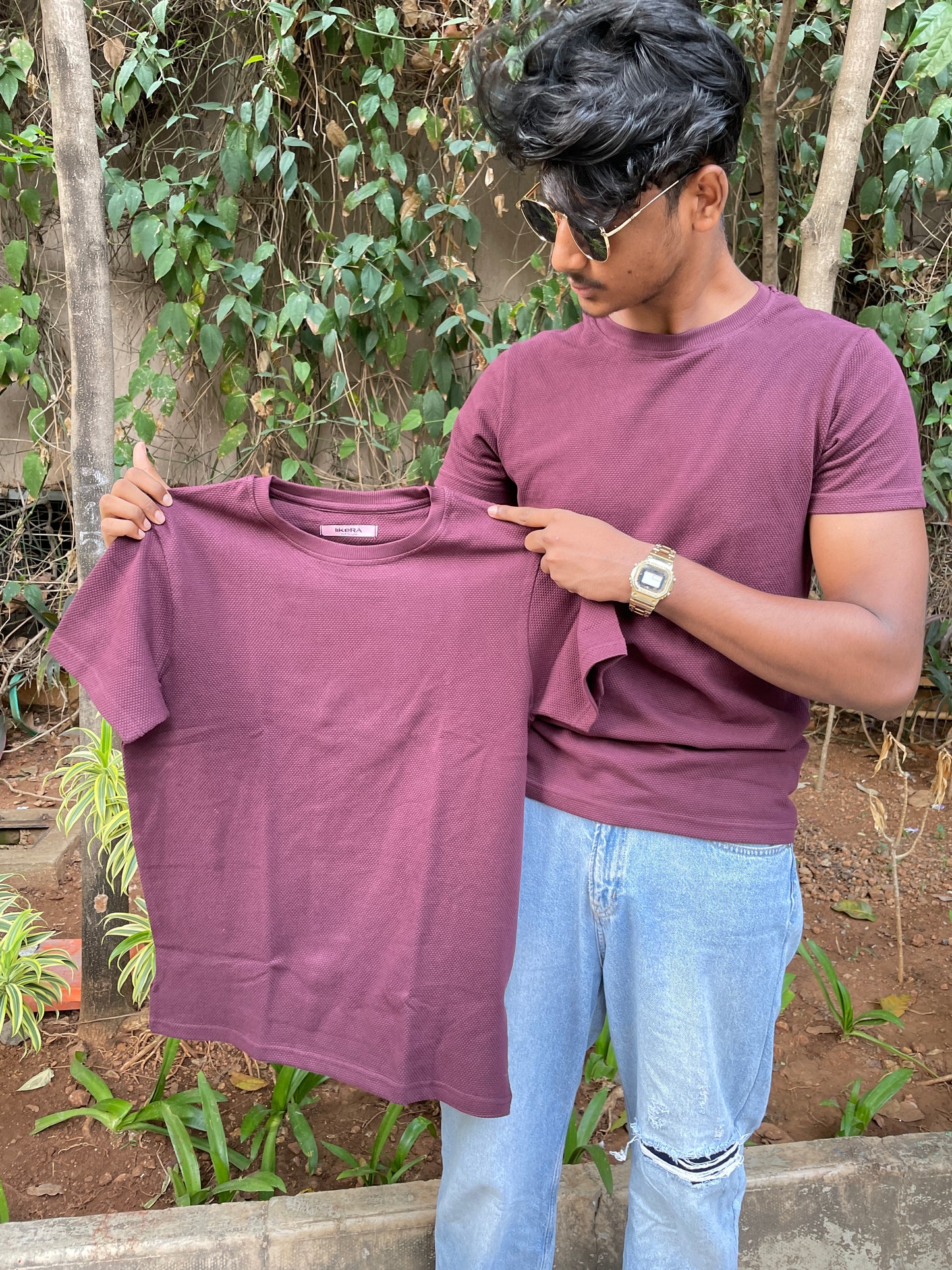 Burgundy Popcorn Fabric Basic Tee