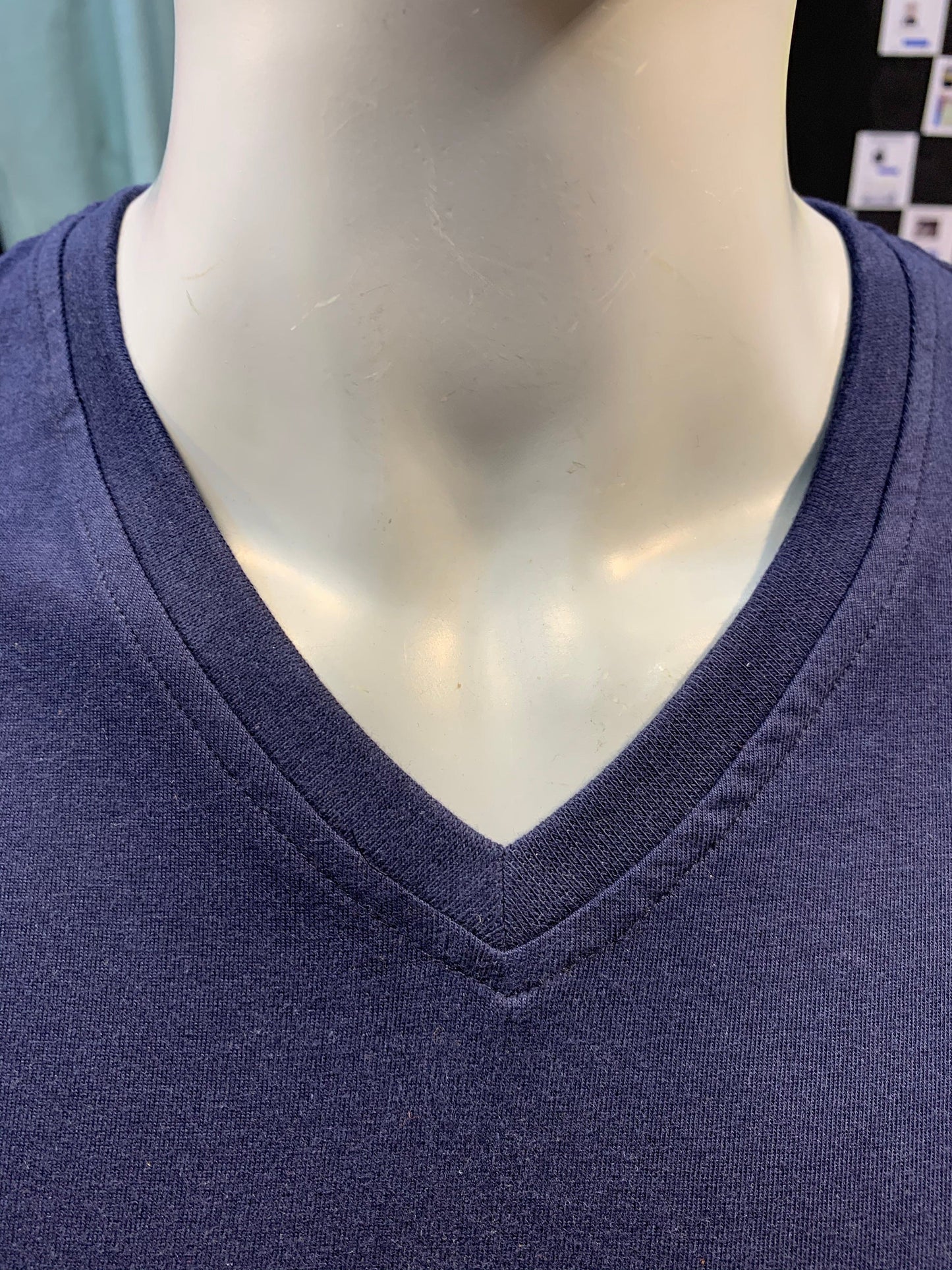 Navy V neck Basic Tshirt (Use BASIC999 coupon code for three qty or above)