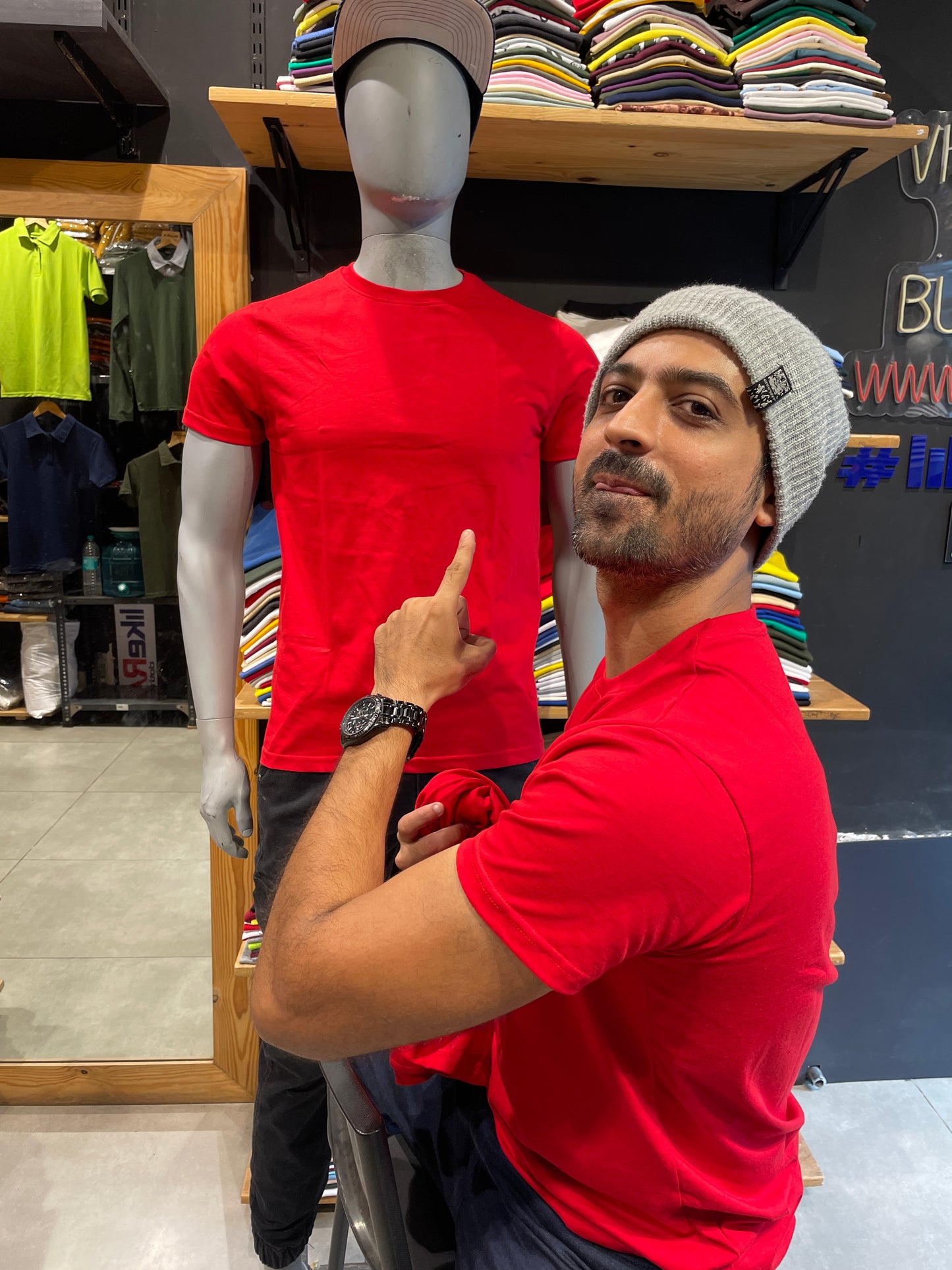 Red Basic Tshirt