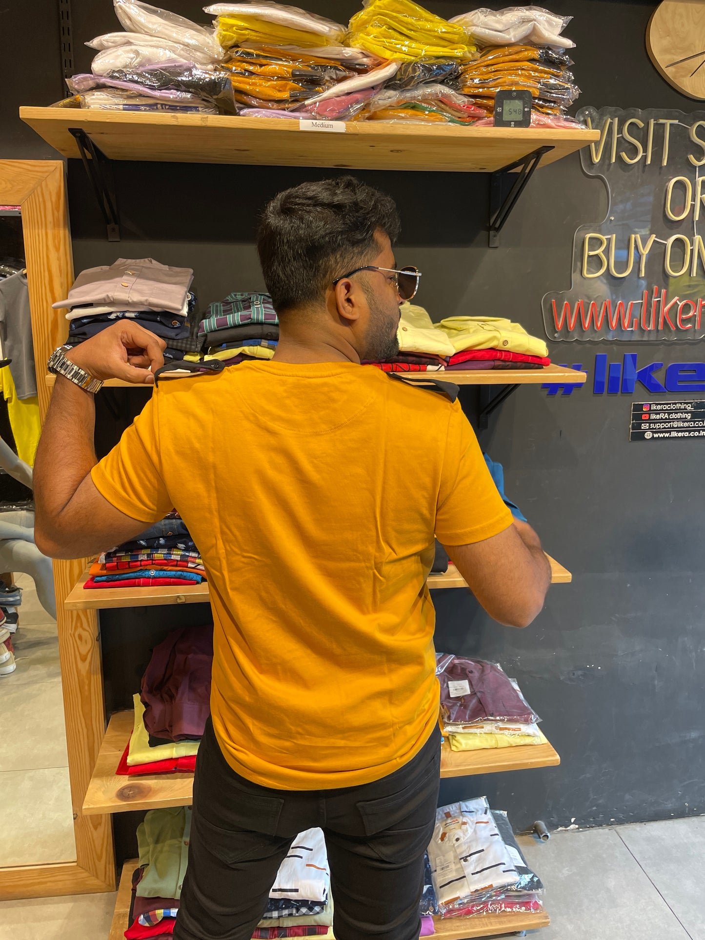 Mustard Combination Pocket / Shoulder Loops Tee – Likera