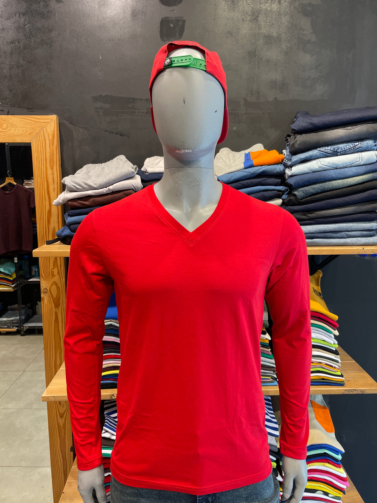 Red Basic V Neck Full Sleeves Tshirt