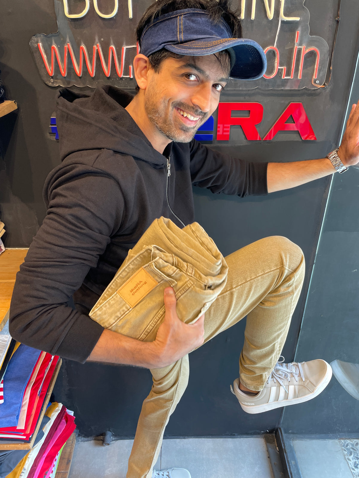 Brown Jeans