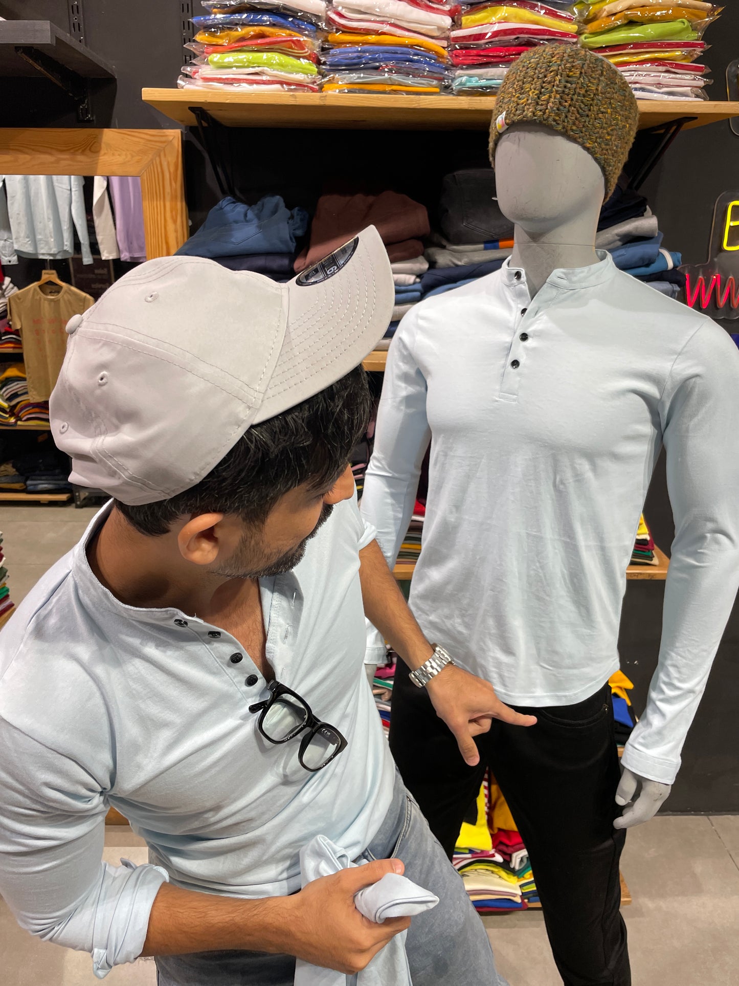 Star Light Apple Cut Collar Tee