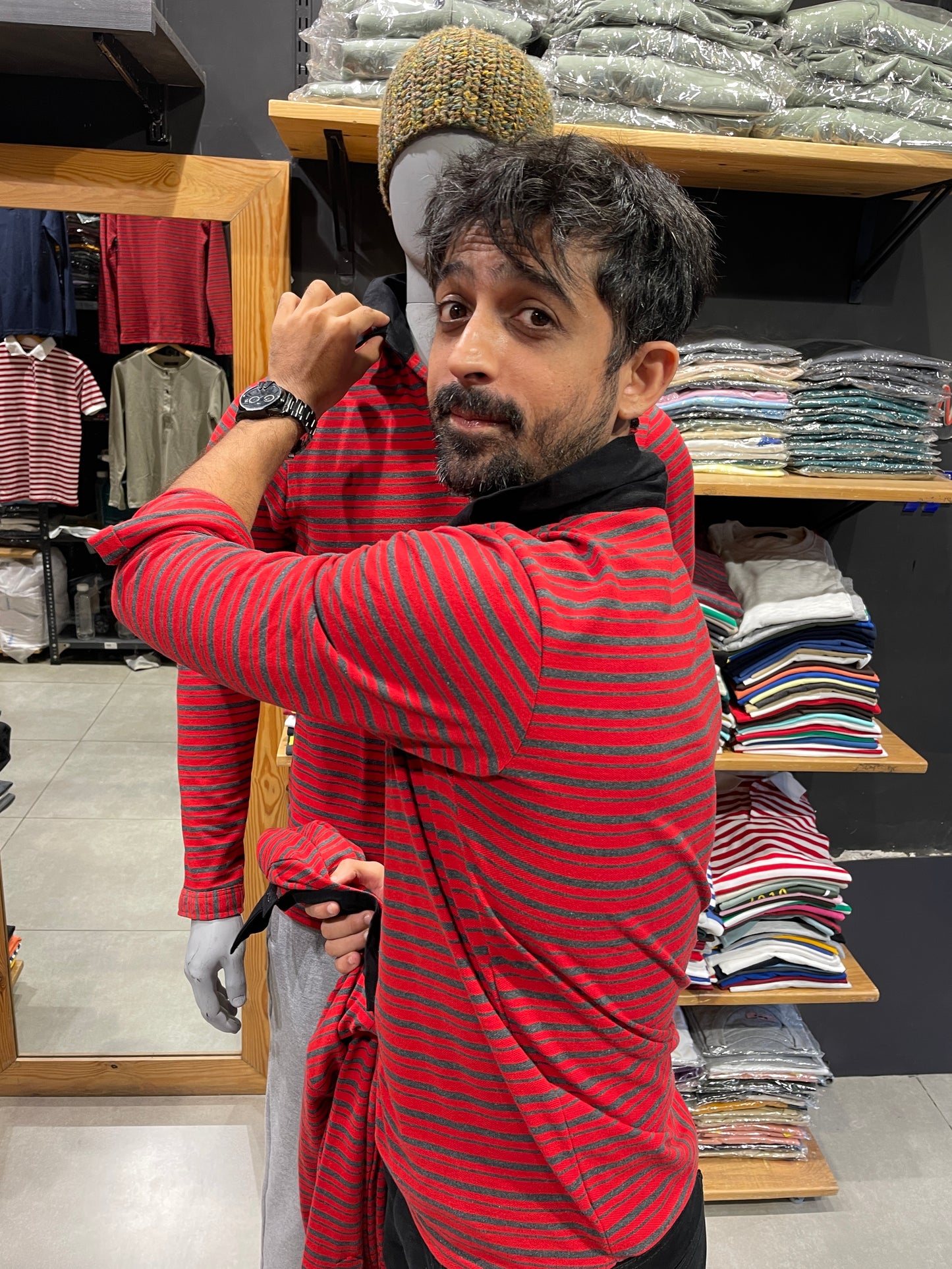 Red / Anthra Striped Tshirt with Contrast Collar