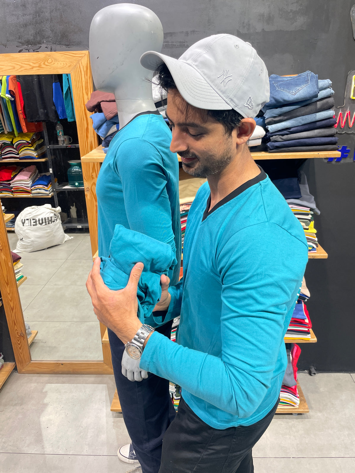 Captain Blue Basic V Neck Full Sleeves Tshirt