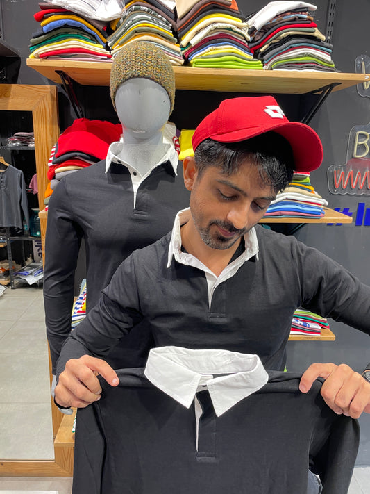 Black Conceal Button Tshirt