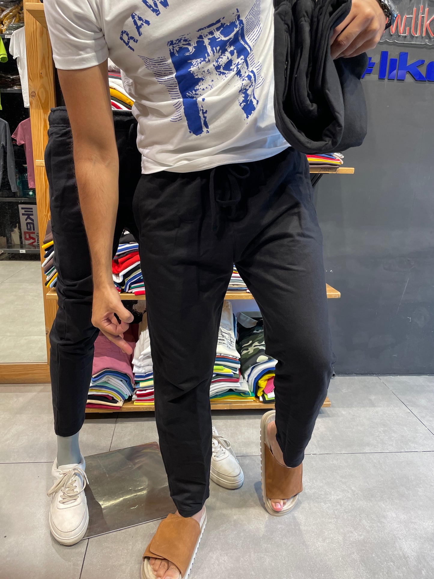 Black Trackpant